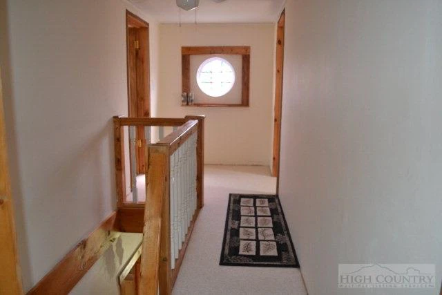 Image number 3 for the current listing