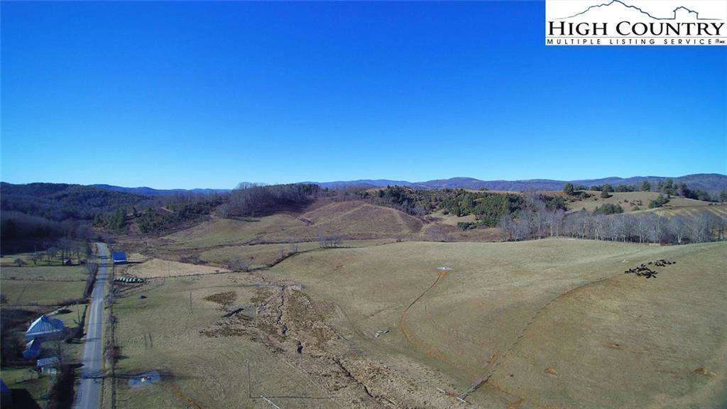 Image number 4 for the current listing
