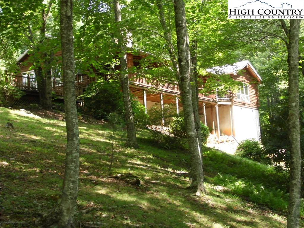 Image number 21 for the current listing