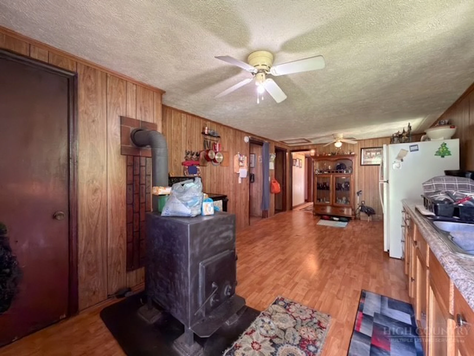 Image number 12 for the current listing