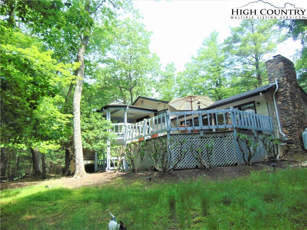 Image number 10 for the current listing
