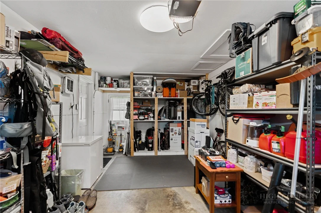 Image number 12 for the current listing
