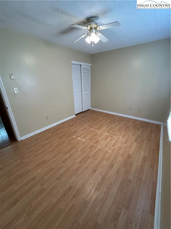 Image number 10 for the current listing