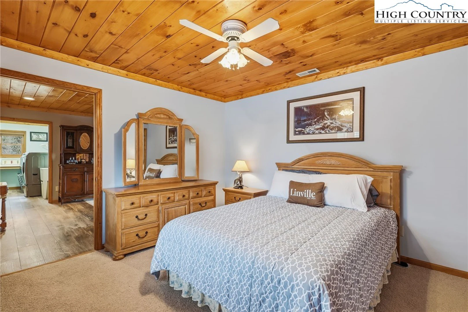 Image number 8 for the current listing