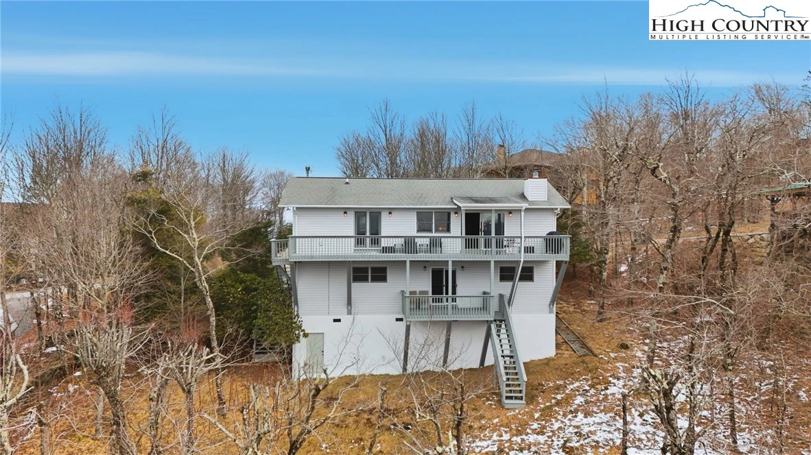 Image number 19 for the current listing