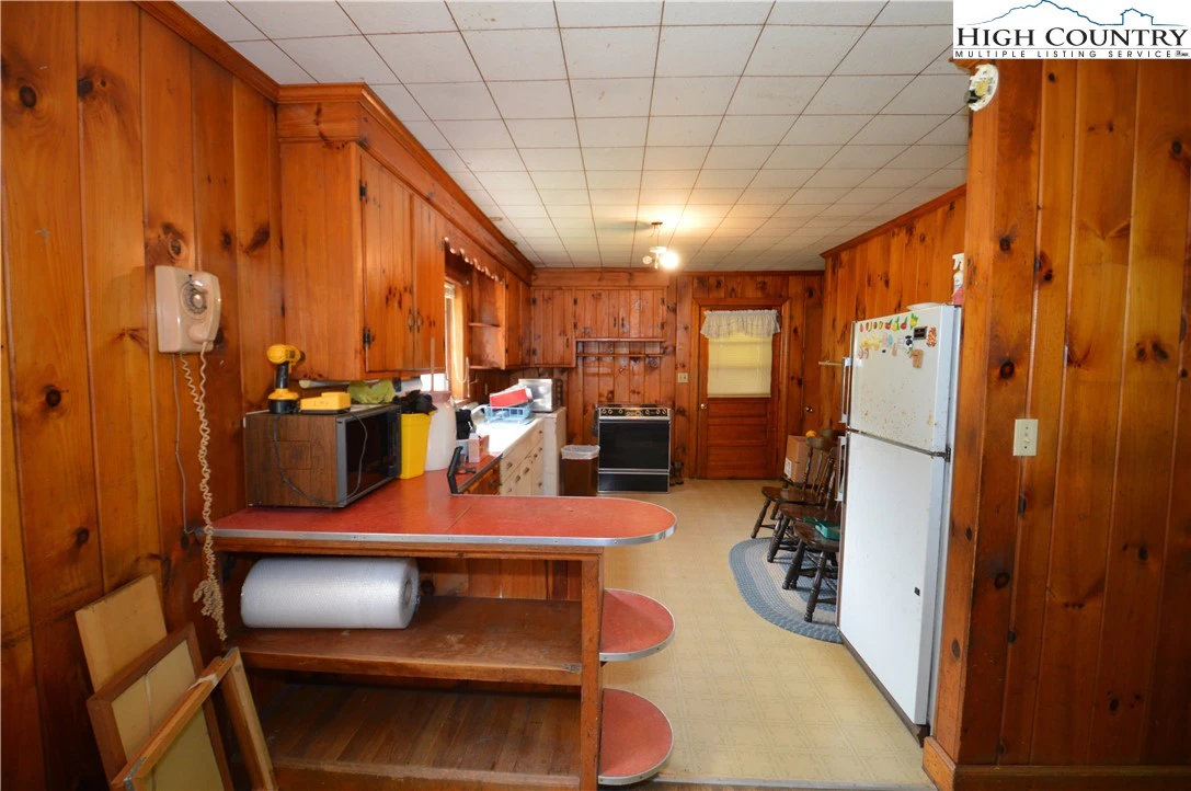 Image number 6 for the current listing