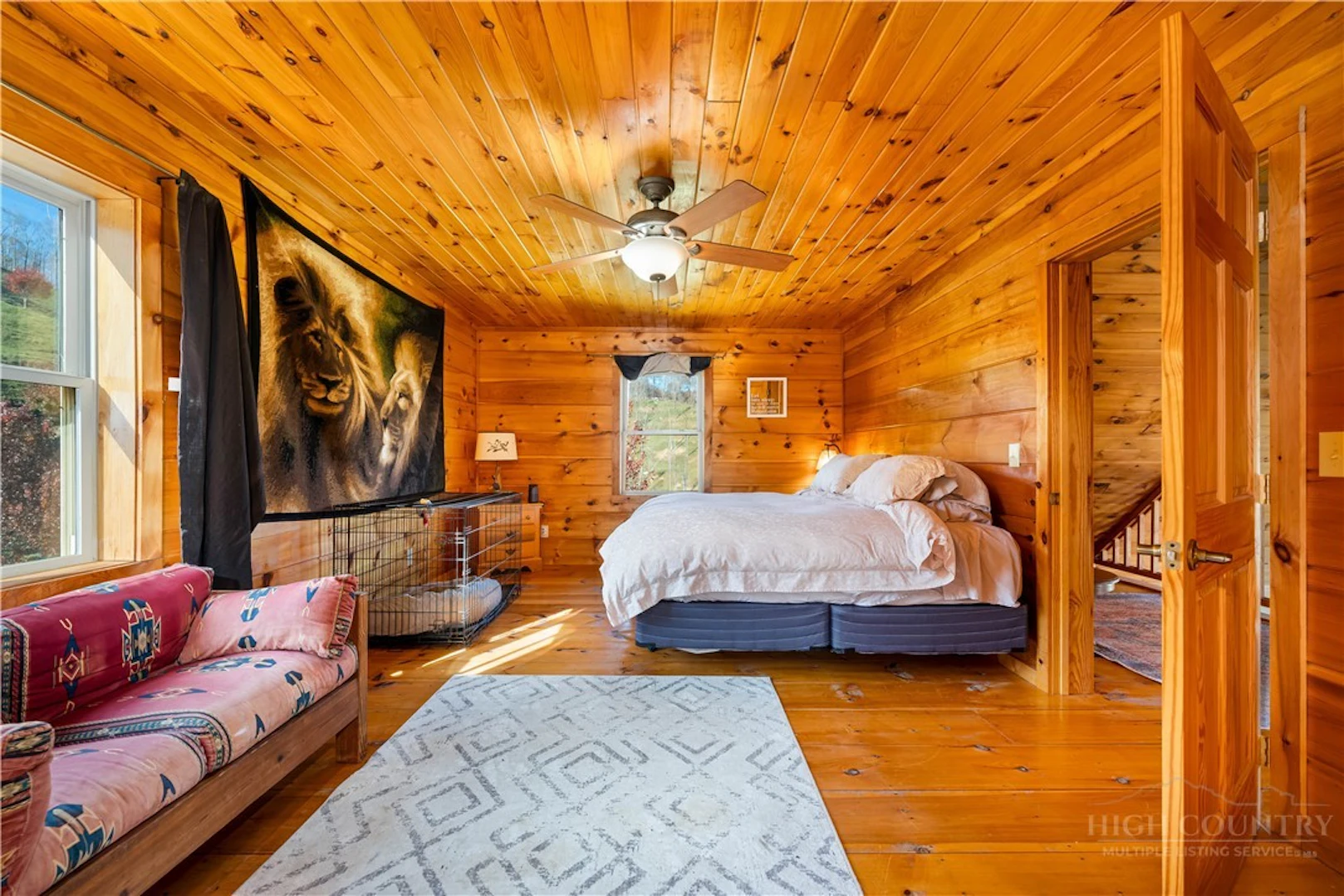 Image number 13 for the current listing