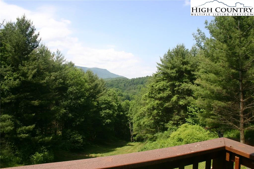 Image number 7 for the current listing