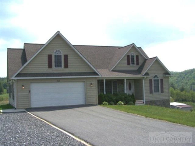 Image number 1 for the current listing