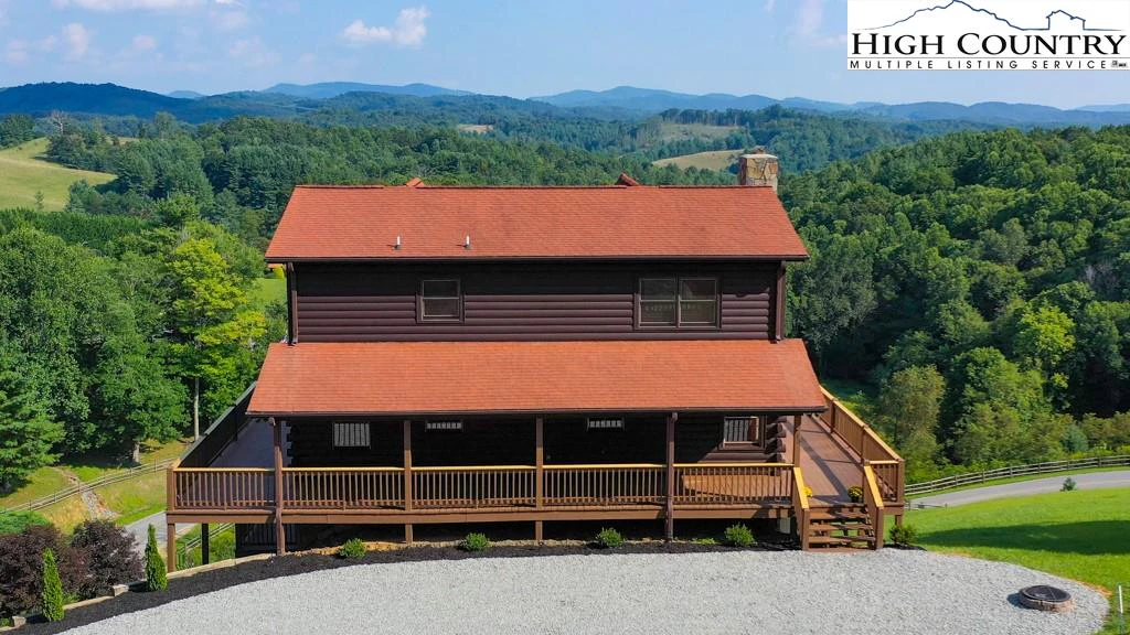 Image number 1 for the current listing
