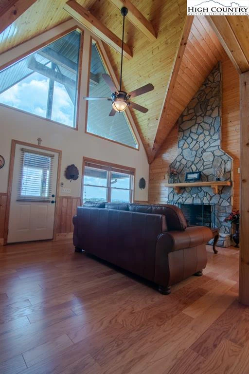 Image number 6 for the current listing