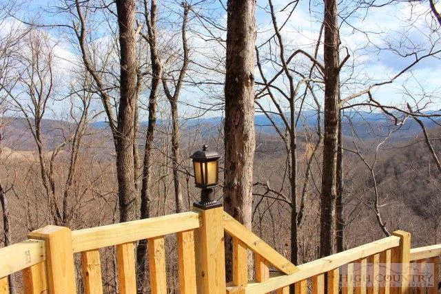 Image number 20 for the current listing