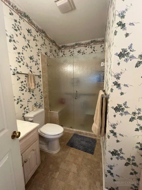 Image number 10 for the current listing