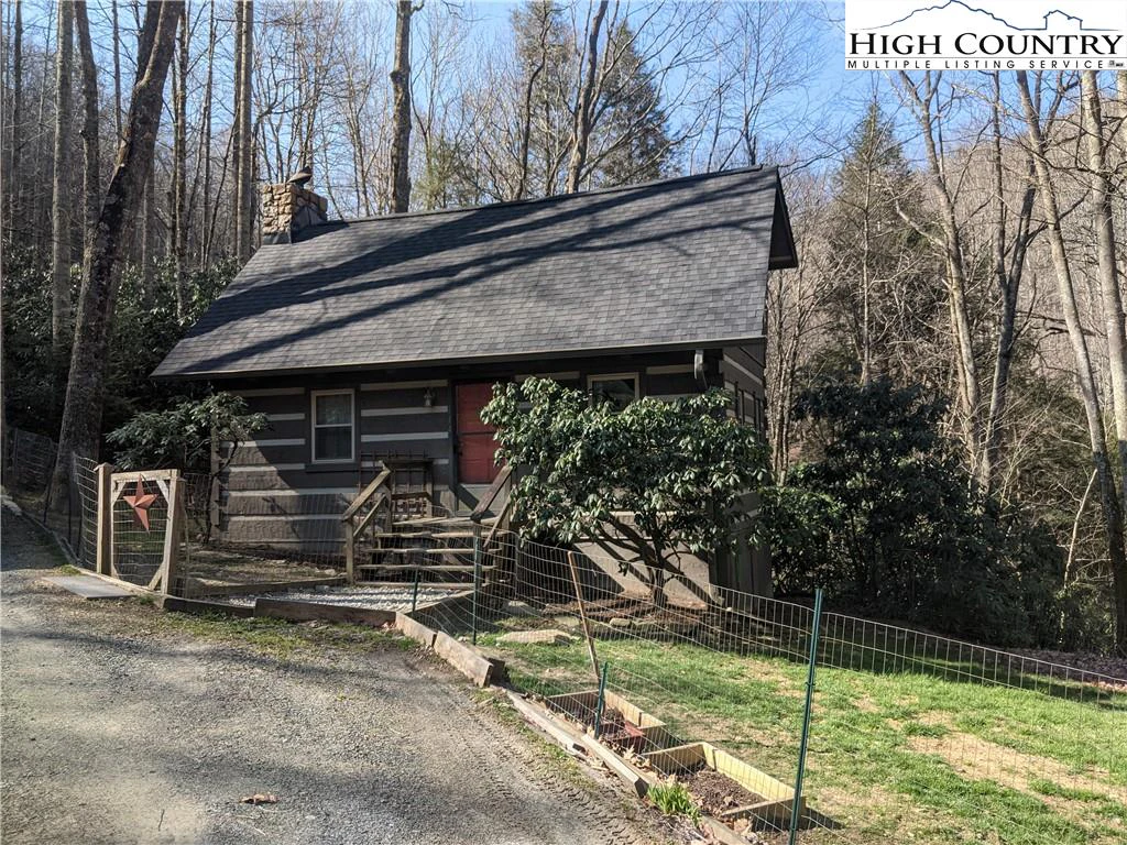 Image number 11 for the current listing