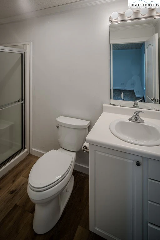 Image number 7 for the current listing