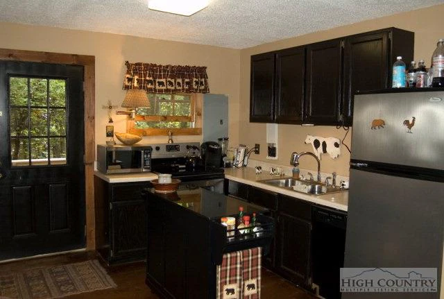 Image number 7 for the current listing