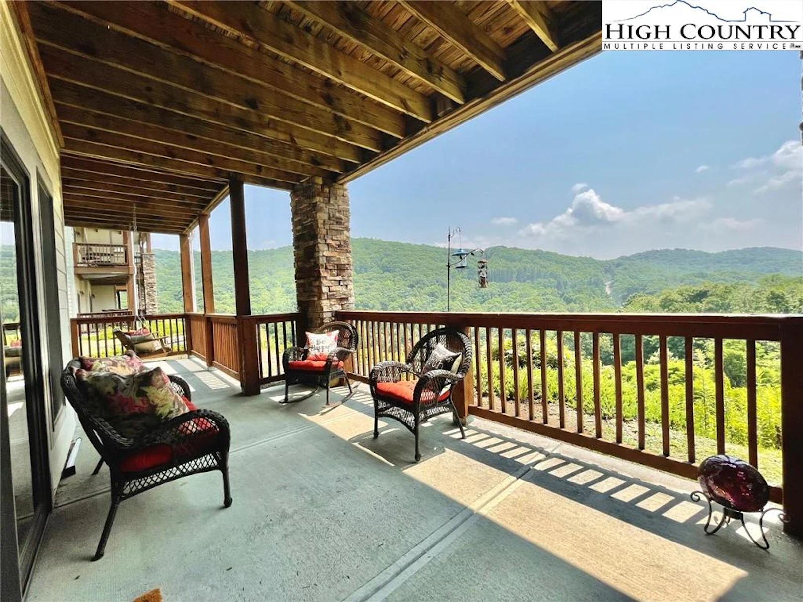 Image number 11 for the current listing