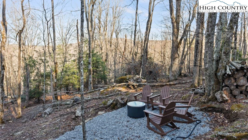 Image number 8 for the current listing