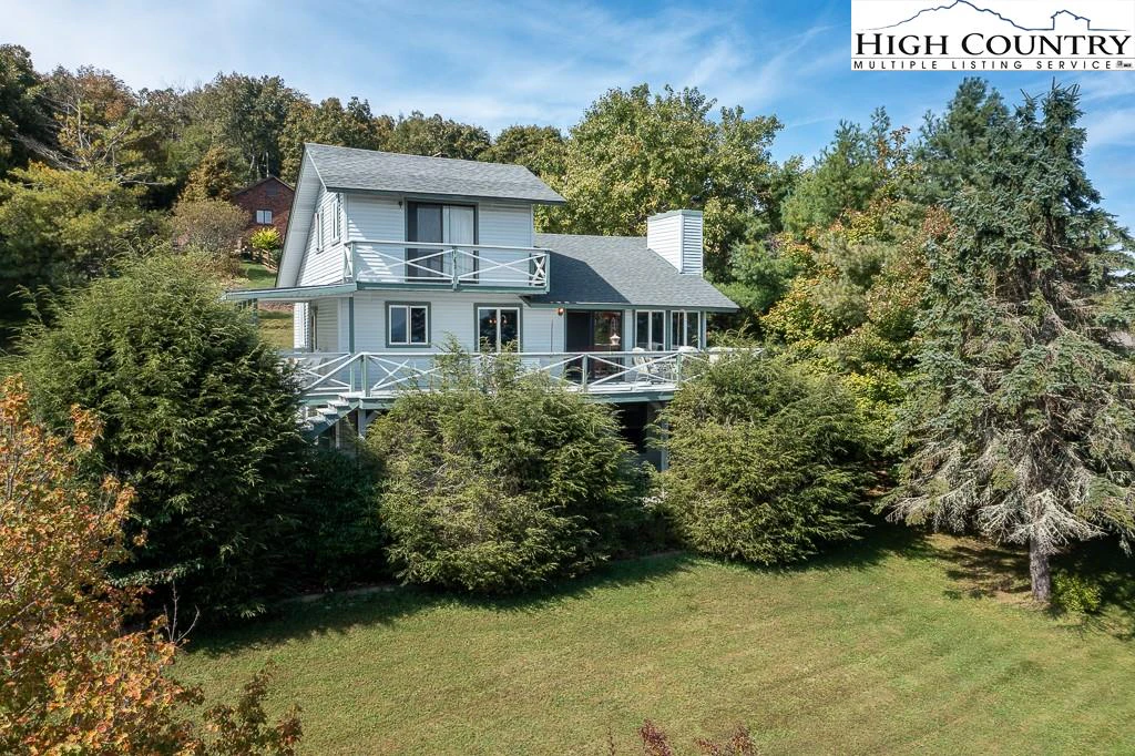 Image number 16 for the current listing