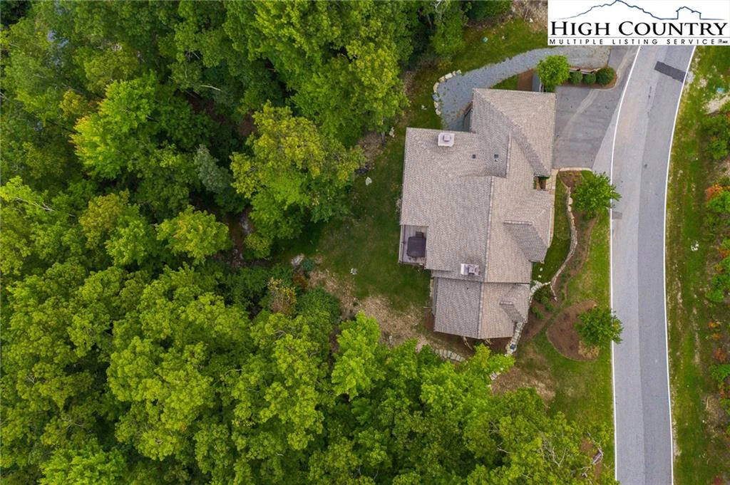 Image number 8 for the current listing