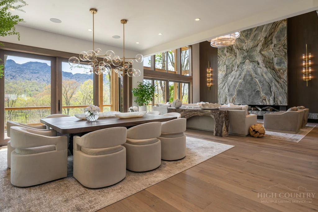Image number 9 for the current listing