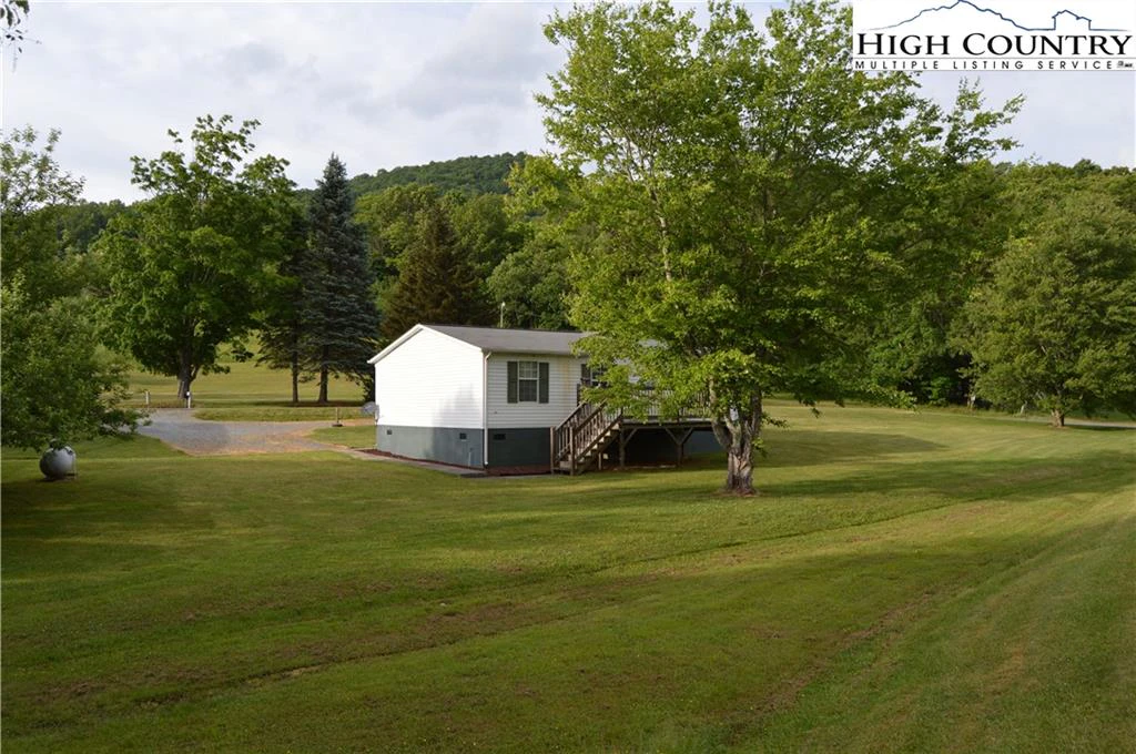 Image number 1 for the current listing