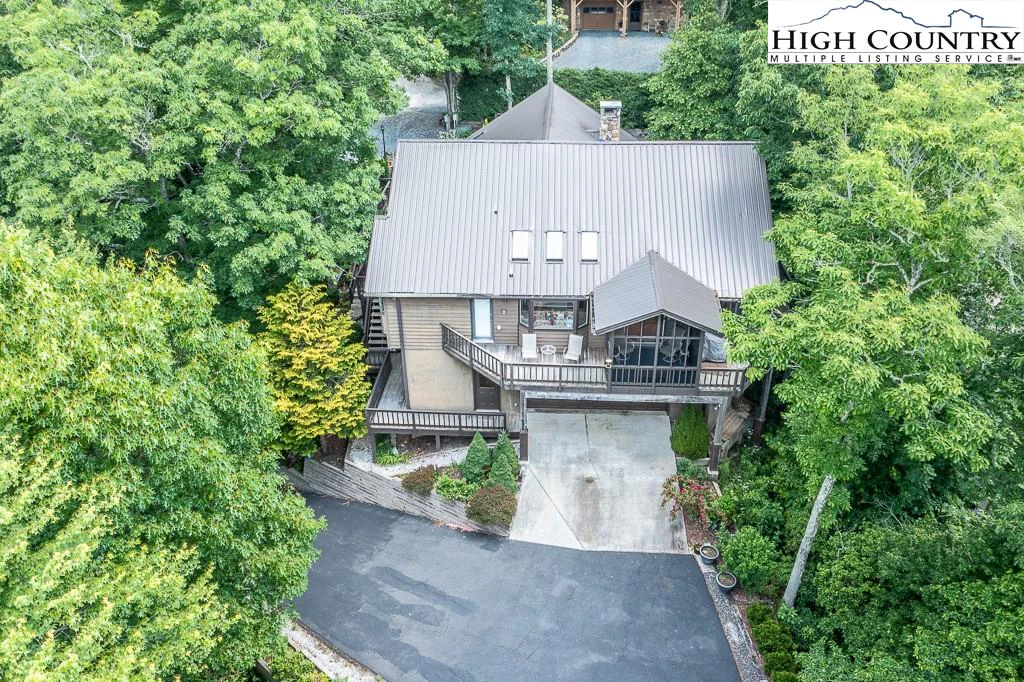 Image number 18 for the current listing