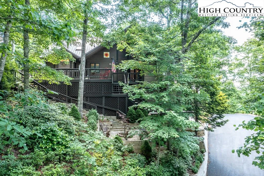 Image number 20 for the current listing