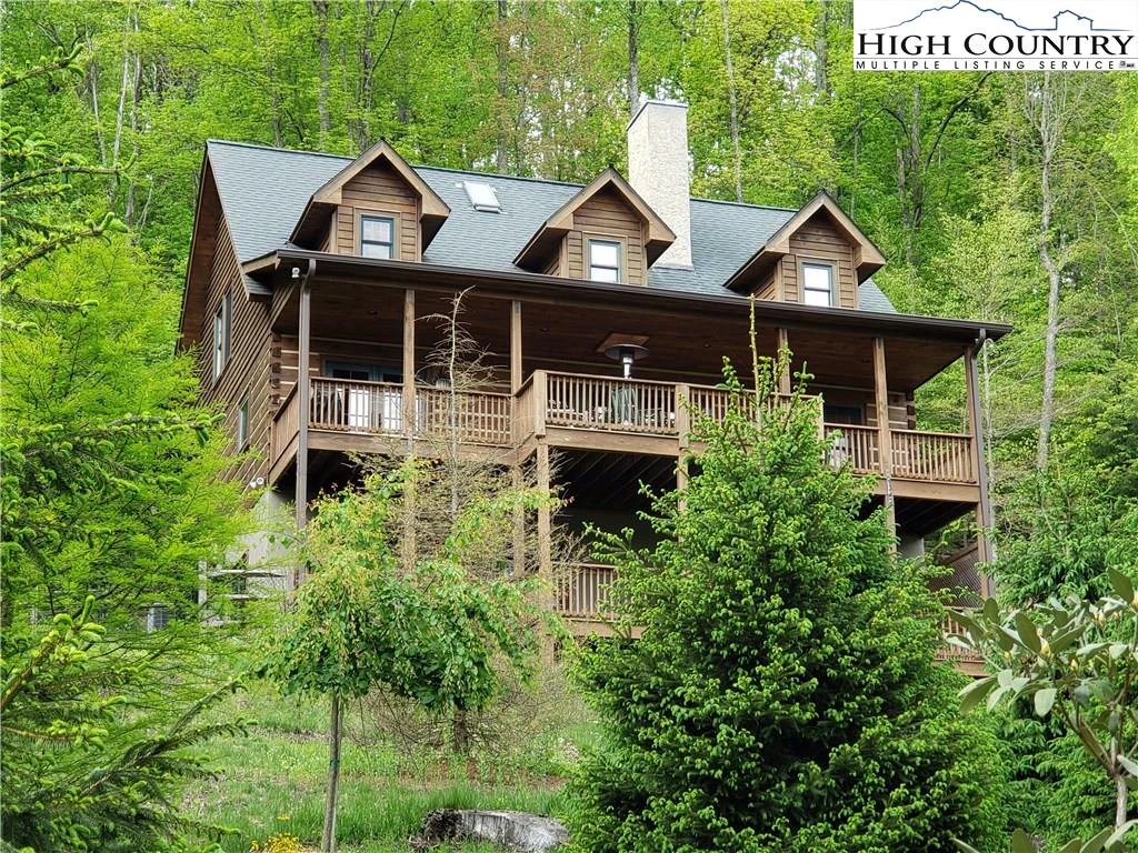 Image number 1 for the current listing