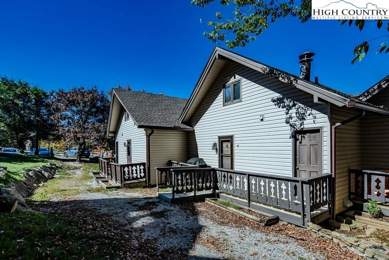 Image number 6 for the current listing