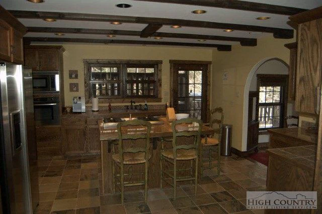 Image number 16 for the current listing