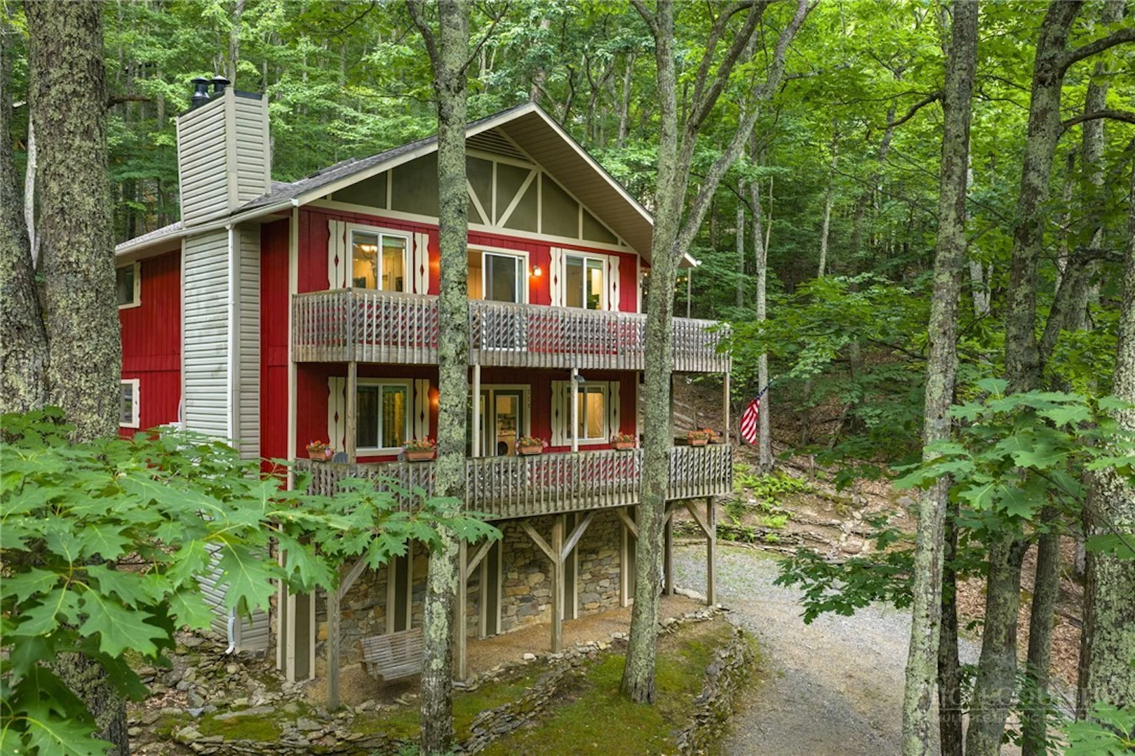 Image number 2 for the current listing