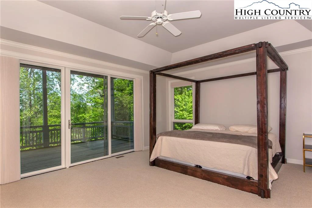 Image number 10 for the current listing