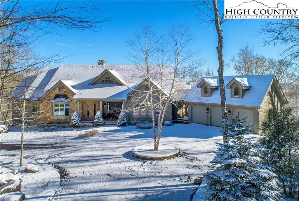 Image number 19 for the current listing