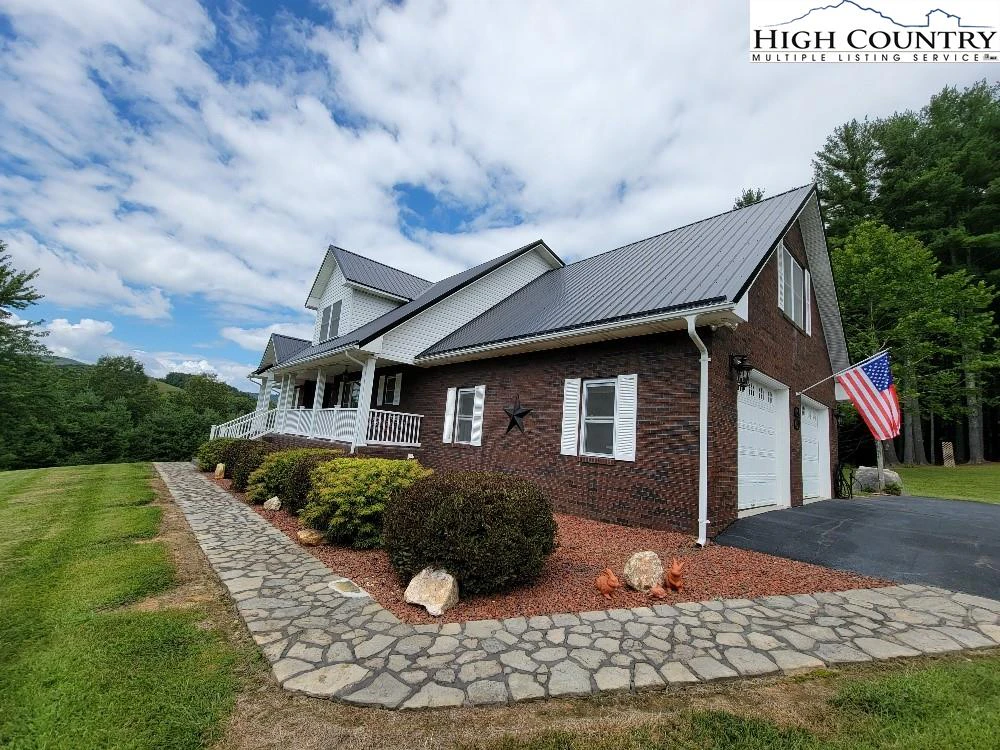 Image number 23 for the current listing