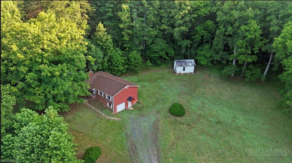 Image number 3 for the current listing