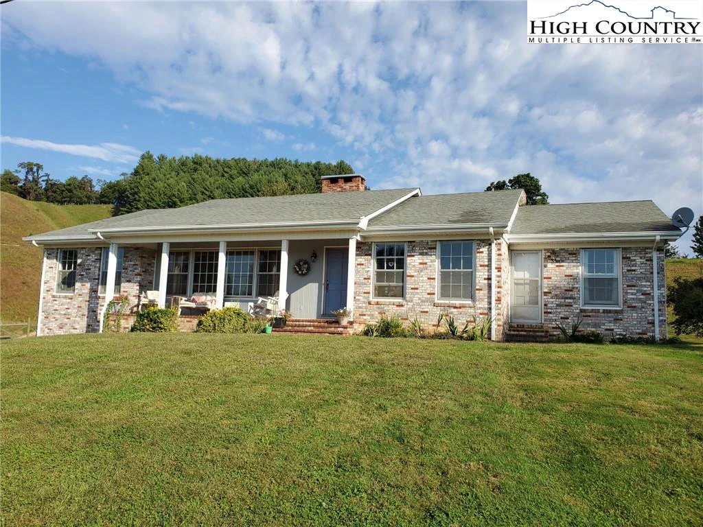 Image number 1 for the current listing
