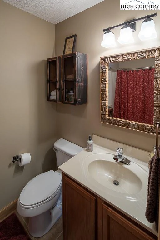 Image number 2 for the current listing