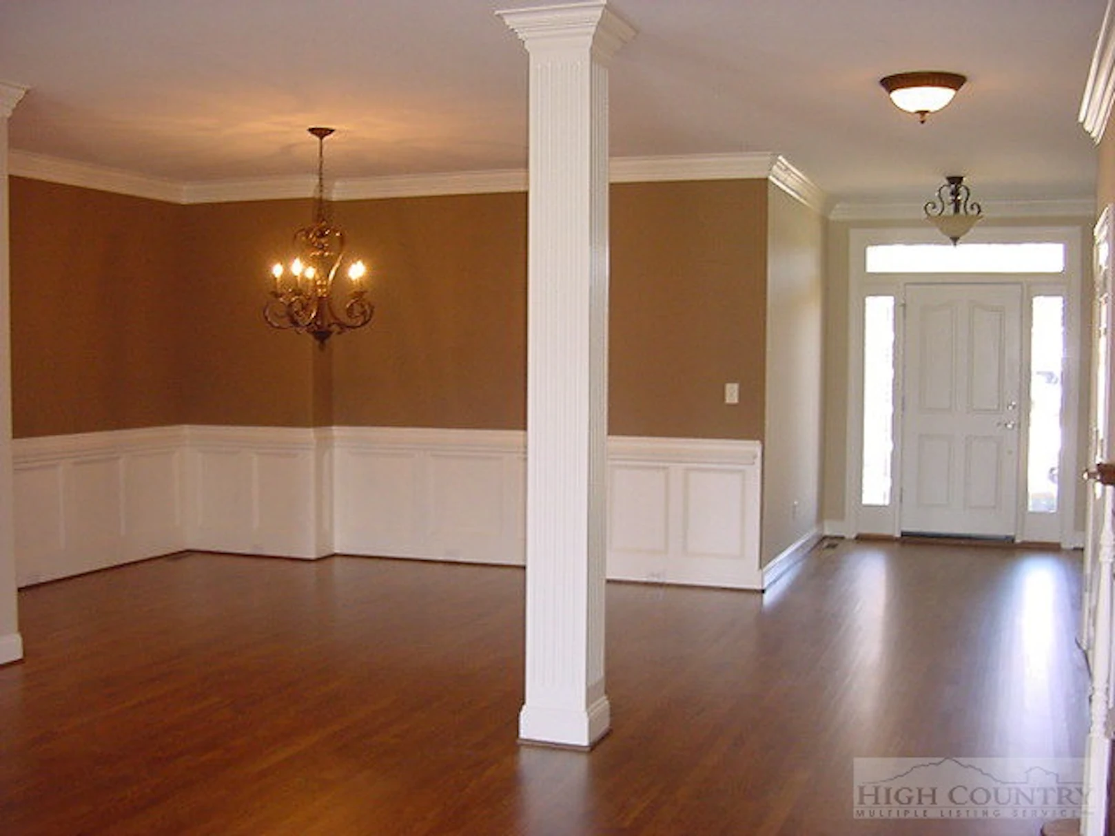 Image number 9 for the current listing