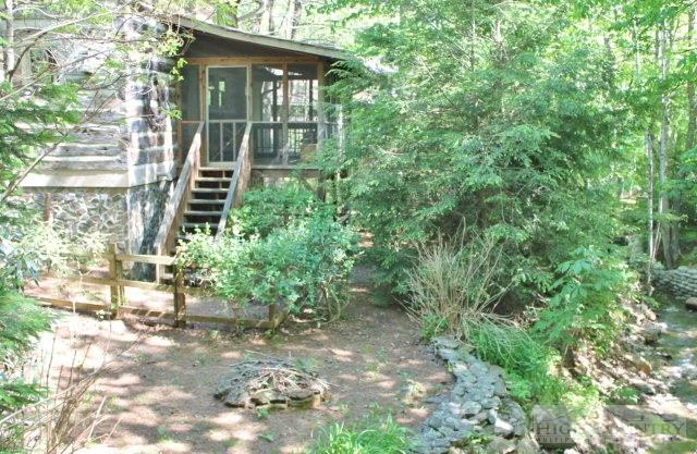 Image number 18 for the current listing