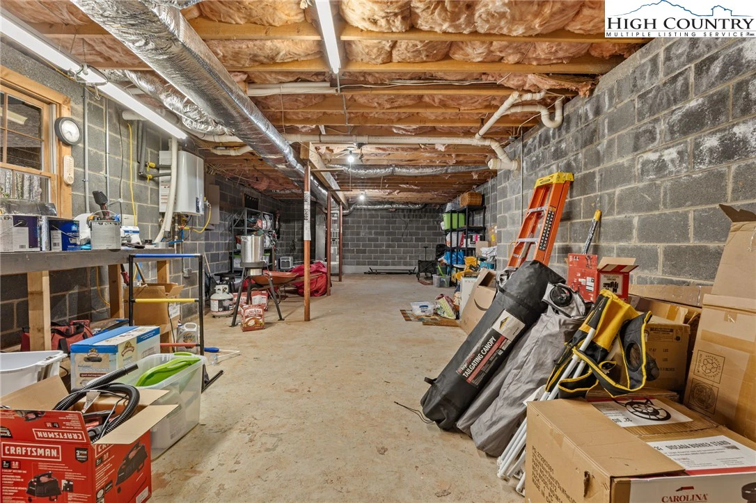 Image number 9 for the current listing