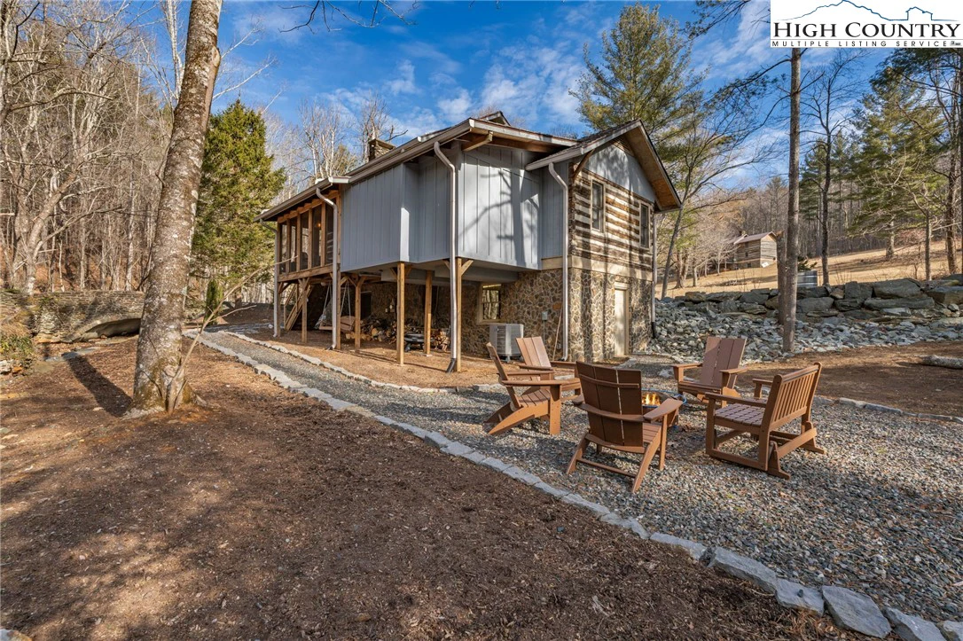 Image number 4 for the current listing