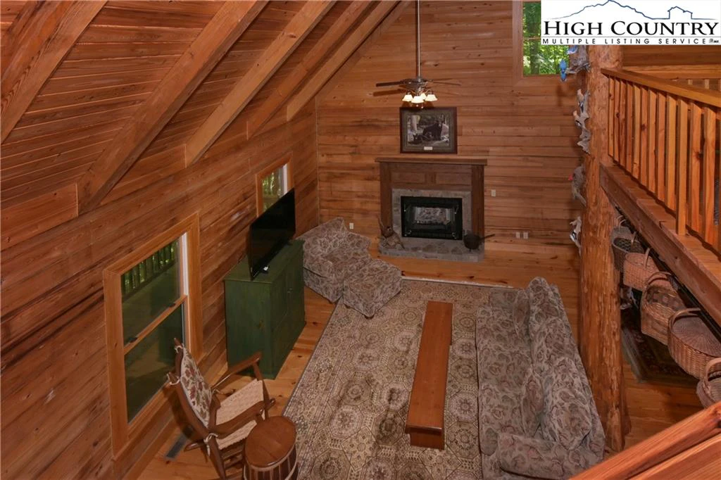 Image number 6 for the current listing