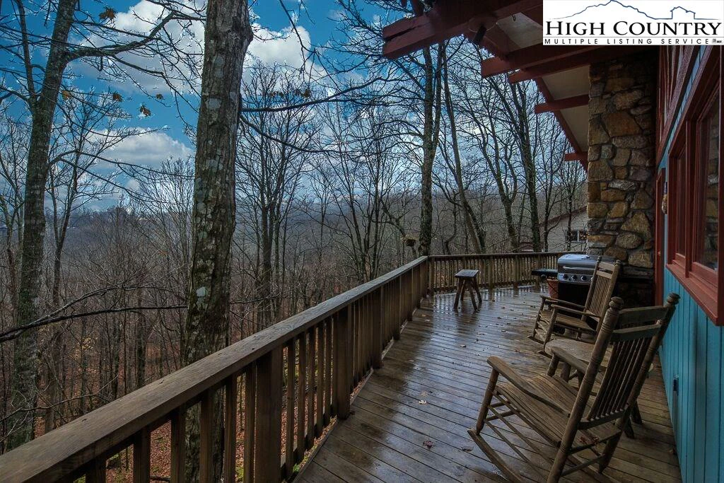 Image number 9 for the current listing