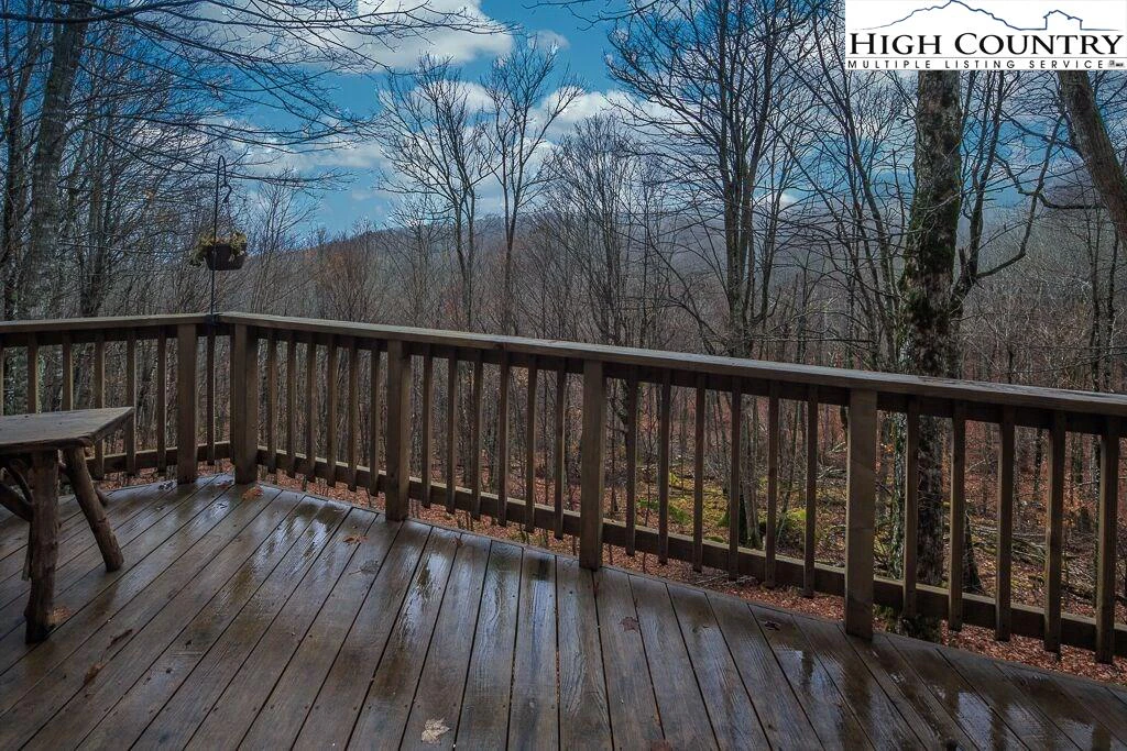 Image number 10 for the current listing