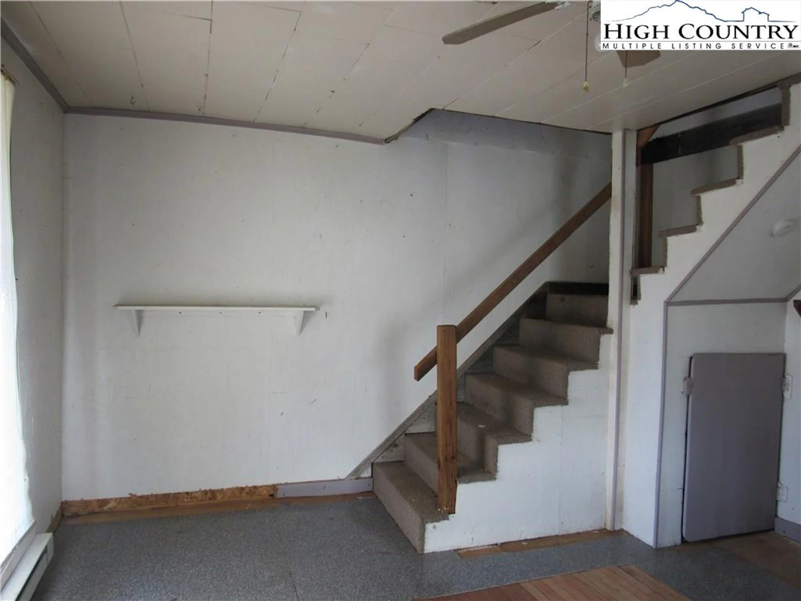 Image number 8 for the current listing