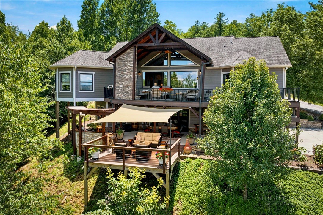 Image number 2 for the current listing
