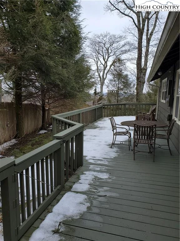 Image number 12 for the current listing