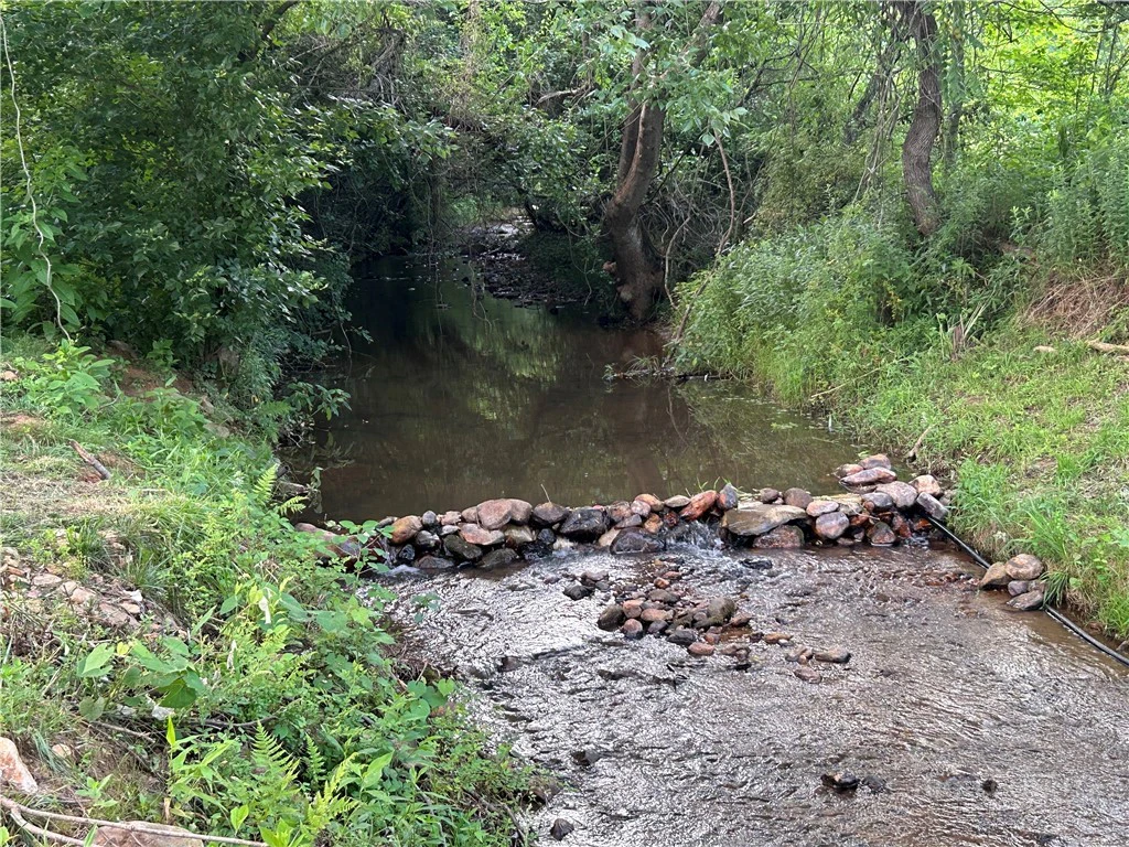 Image number 30 for the current listing