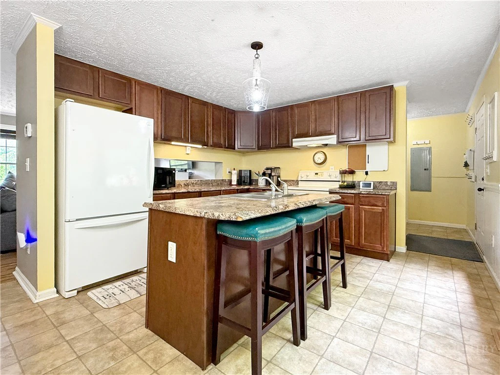 Image number 6 for the current listing